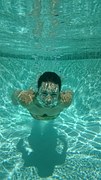 underwater-896496__180[1]